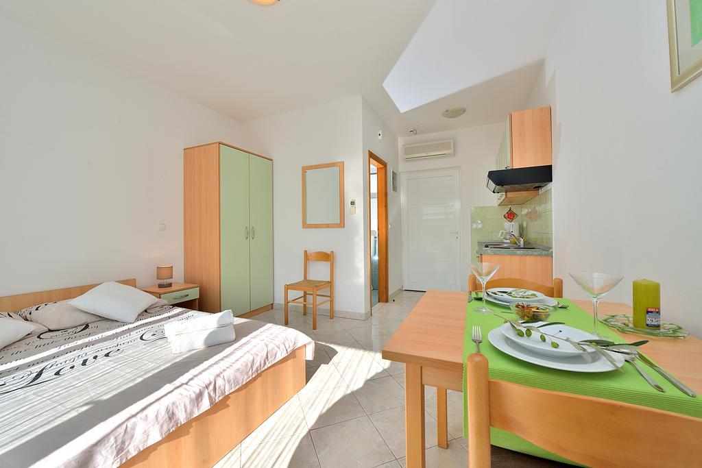 Sara Apartments Petrčane Chambre photo