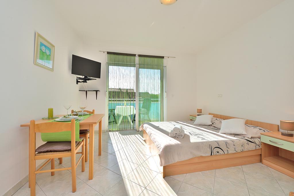 Sara Apartments Petrčane Chambre photo